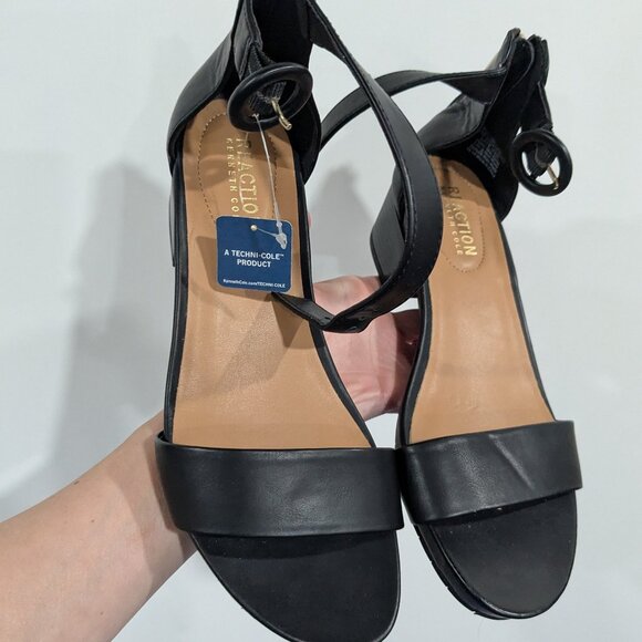BNWT Kenneth Cole Late Vibe Block Heel Sandal Black Size 7 - Picture 2 of 8